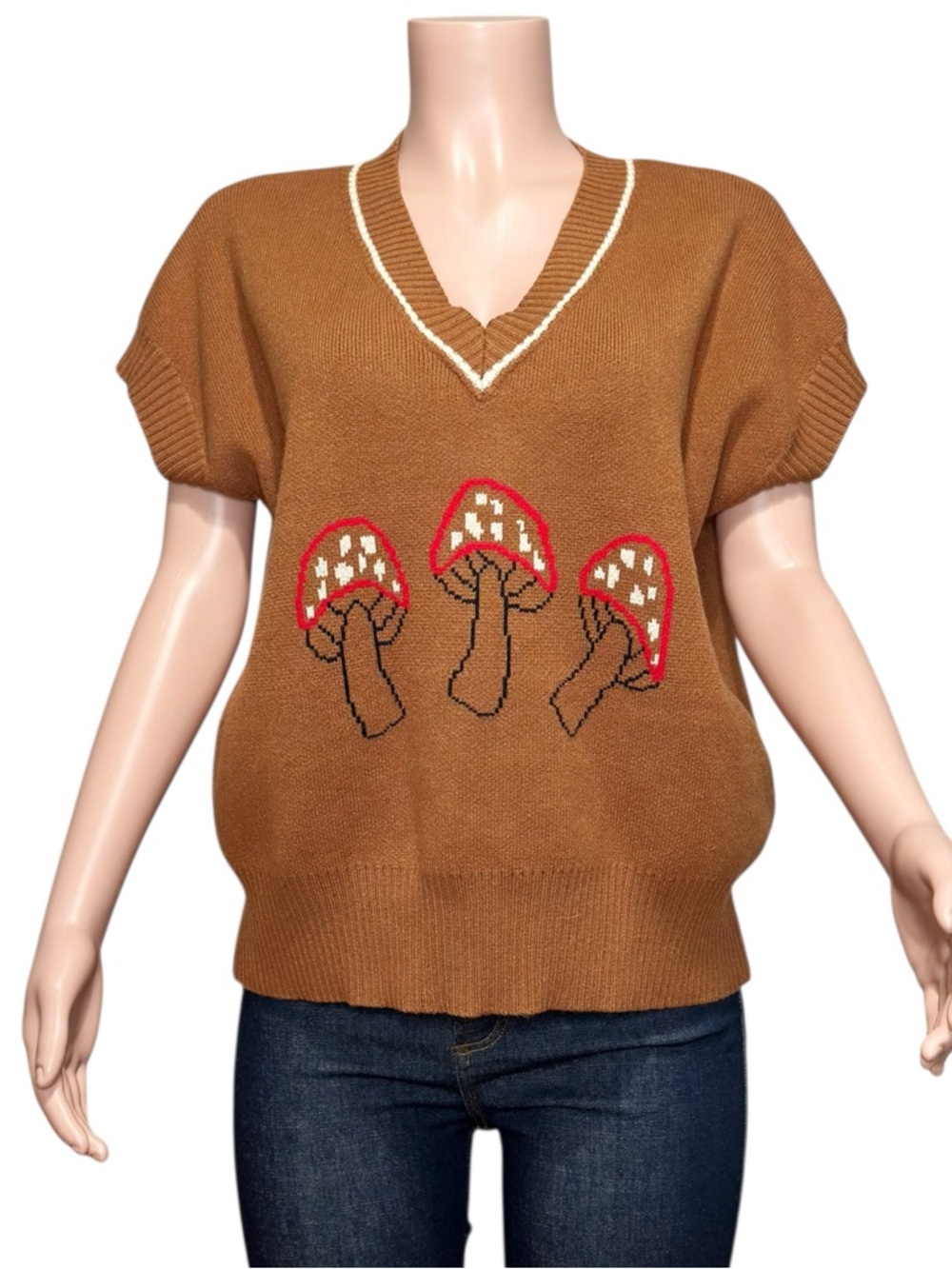 LISA SAYS GAH Fangio Oversized Knit Vest, Fungo Camel, M/L - Picture 6 of 11